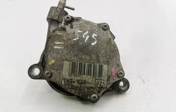 Toyota Auris E180 Vacuum pump 1069798 03180805