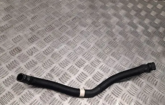 Alfa Romeo Stelvio Engine coolant pipe/hose
