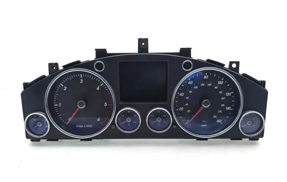 Volkswagen Touareg I Speedometer (instrument cluster) 7L6920981M 0263655608