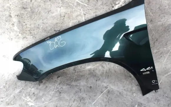 BMW X5 E53 Fender
