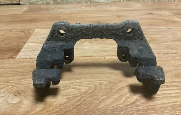 Volvo V70 Brake caliper pad carrier rear 