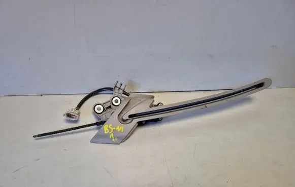 Mercedes-Benz E W212 Curtain motor A2128203042.BSP
