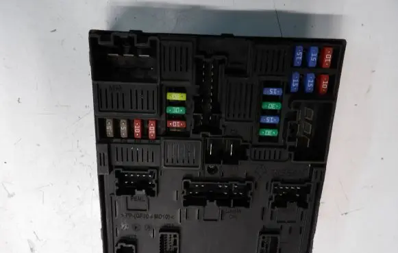 Renault Scenic IV - Grand scenic IV BSM Control unit 284B63349R 2855896459 5CM211F02