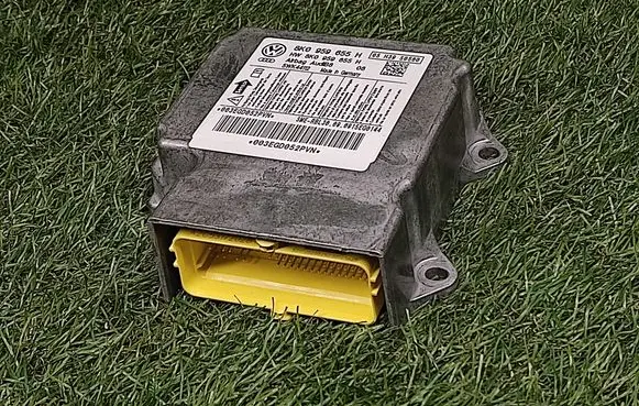 Audi A4 S4 B8 8K Airbag control unit/module 8K0959655H 5WK44112