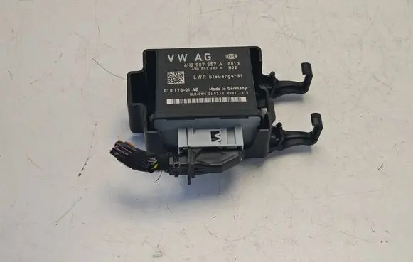 Audi A6 S6 C7 4G Light module LCM 4H0907357A 01017801AE