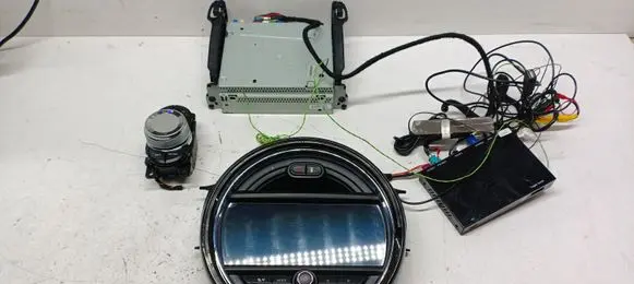 Mini Clubman F54 Head unit multimedia control 