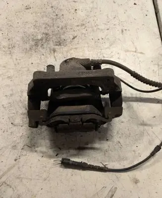 BMW X5 E70 Front brake caliper 12757