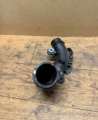 Intercooler hose/pipe