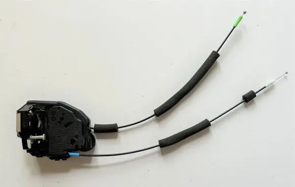 Subaru Forester SJ Rear door lock 61035SG000