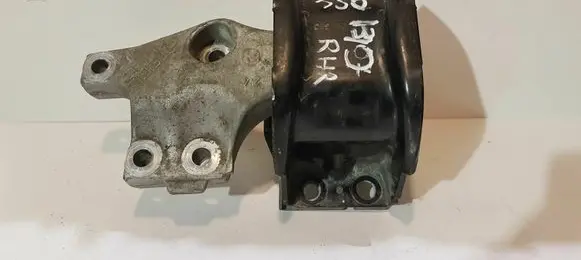 Citroen DS4 Engine mount bracket 1839C7 1839H5