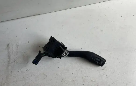 Audi A3 S3 8P Wiper control stalk 8P0953519