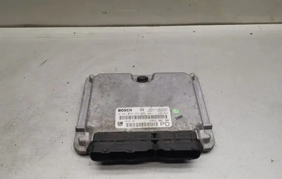 Opel Zafira A Engine control unit/module 0281010268 24417169