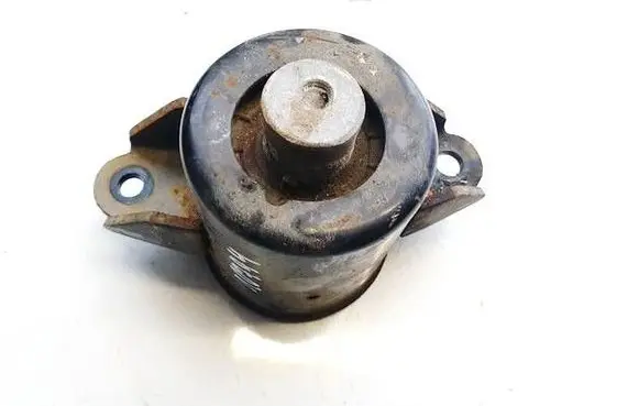 Nissan Leaf I (ZE0) Engine mount bracket
