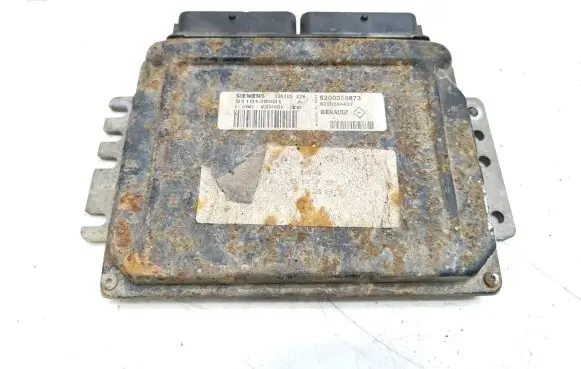 Renault Megane I Engine control unit/module 8200056873 8200044437 S110138001A