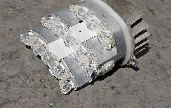 BMW 3 E90 E91 Headlight part E4126622