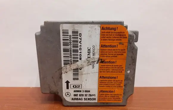 Mercedes-Benz E W210 Airbag control unit/module 0028203226 5618