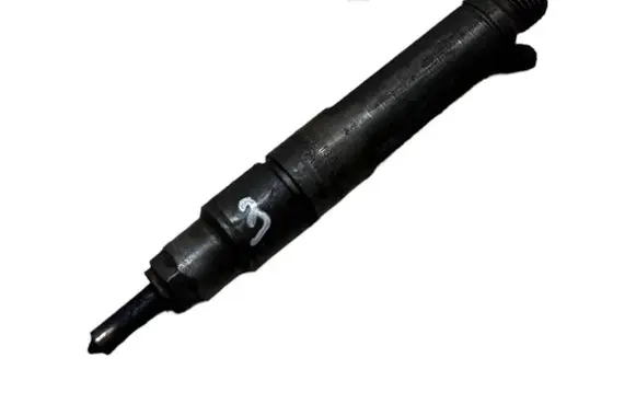 Audi A4 S4 B5 8D Fuel injector 028130201G