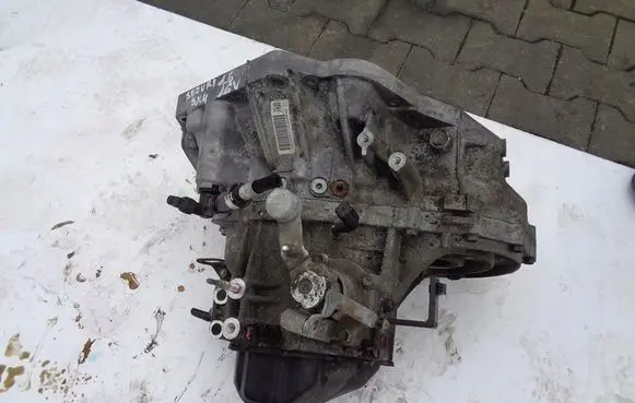Suzuki SX4 Manual 5 speed gearbox