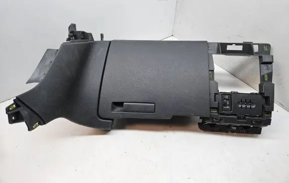 Peugeot 3008 I Glove box set 9685168577