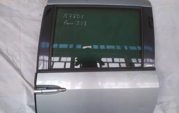 Peugeot 807 Rear door PILKOS