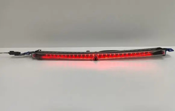 BMW 5 E60 E61 Third/center stoplight 63257145667 7145667 63256925902