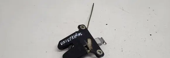 Audi A4 S4 B5 8D Tailgate lock latch 