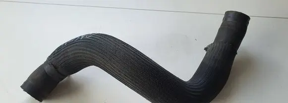 Nissan Qashqai+2 Engine coolant pipe/hose