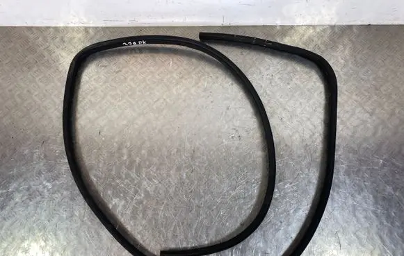 Nissan X-Trail T33 Front door rubber seal 