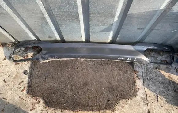 BMW 7 G11 G12 Front bumper lip 8061150