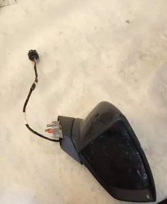 Seat Arona Front door electric wing mirror 026684