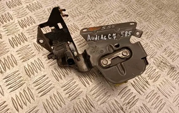 Audi A6 C7 Other engine bay part 03G131133E