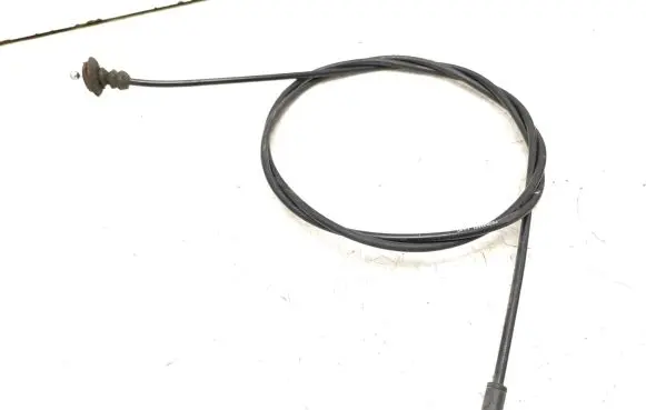 Volkswagen Golf III Engine bonnet/hood lock release cable 1H1823531