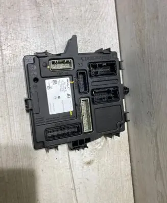 Renault Clio V Other control units/modules 284B19561R A2C1312031100