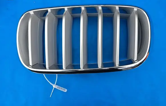 BMW X5 F15 Front grill 7303107