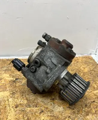 Mazda 6 Fuel injection high pressure pump RF7J13800B