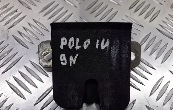 Volkswagen Polo IV 9N3 Engine bonnet/hood lock/latch loop/hook 6Q6827505