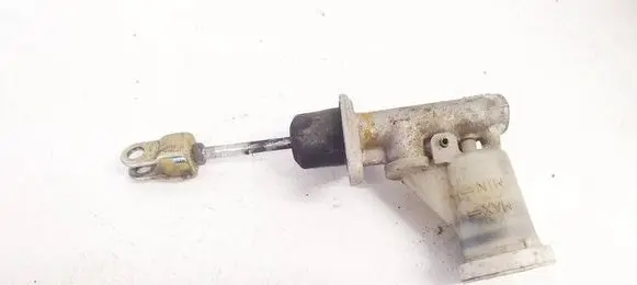 Mitsubishi Carisma Clutch master cylinder 