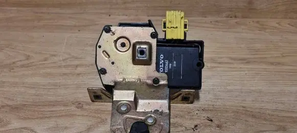 Volvo S80 Tailgate/trunk/boot lock/catch/latch 9170974