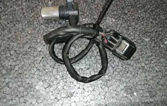 Volvo S80 Camshaft position sensor 9202134 1030000330