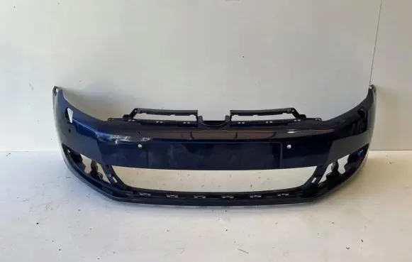 Volkswagen Golf VI Front bumper 5K0807221