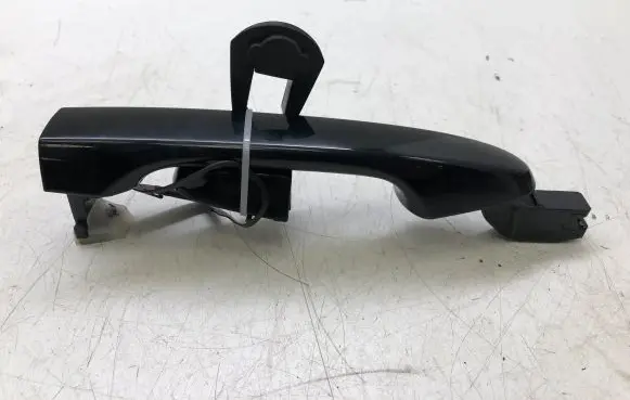 Honda CR-V Rear door exterior handle