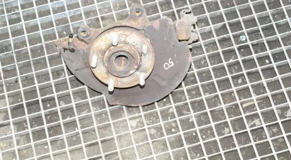 KIA Sportage Front wheel hub