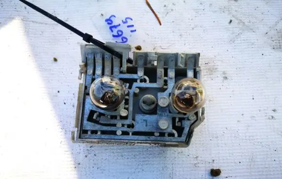 Audi 80 90 B3 Tail light bulb cover holder 29632101
