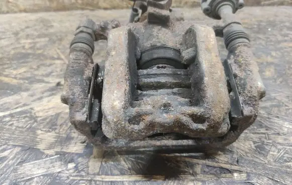 Chevrolet Orlando Rear brake caliper