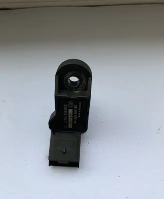 Citroen C4 I Air pressure sensor 0261230043