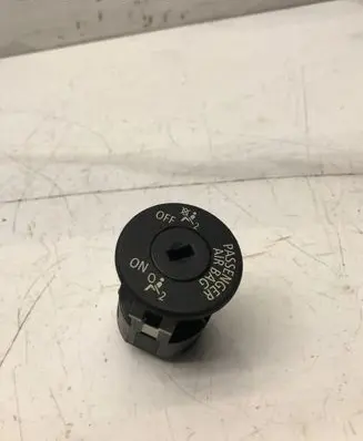 BMW 3 E90 E91 Passenger airbag on/off switch 6974643