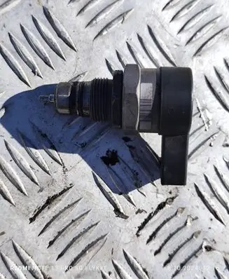 BMW 5 E60 E61 Fuel pressure sensor 0281002481 13873914 230307