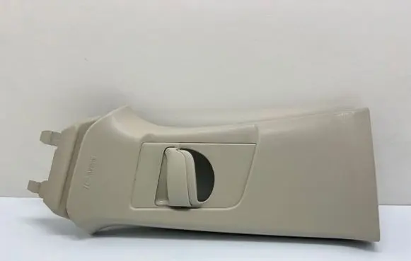 Volvo V40 (B) pillar trim (top) 31307224