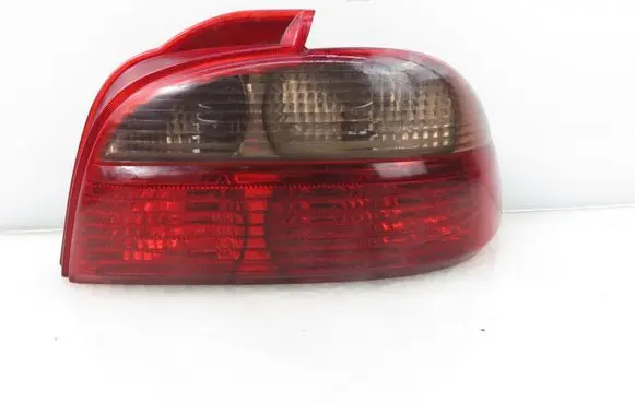 Toyota Avensis T220 Rear/tail lights 