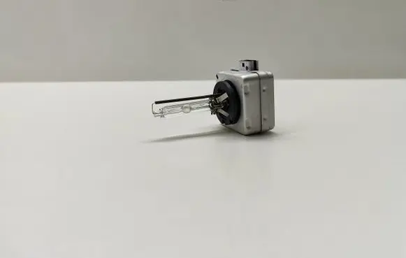 BMW 5 E60 E61 Xenon bulb 4300K D1S